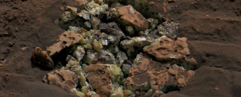 Curiosity abriu uma rocha em Marte e encontrou uma grande surpresa: ScienceAlert