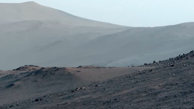 O Perseverance Rover da NASA completa sua escalada épica até a borda da cratera: ScienceAlert