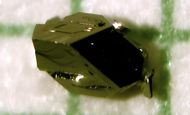 Cristal miassiita