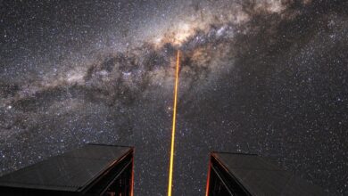 Estrelas 'gêmeas' descobertas orbitando o buraco negro da Via Láctea: ScienceAlert