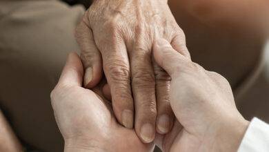 Localização do controle de impulso encontrada no cérebro pode ajudar pacientes com Parkinson: ScienceAlert