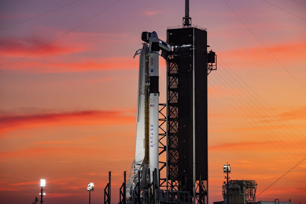 Rocket SpaceX pronto para decolagem